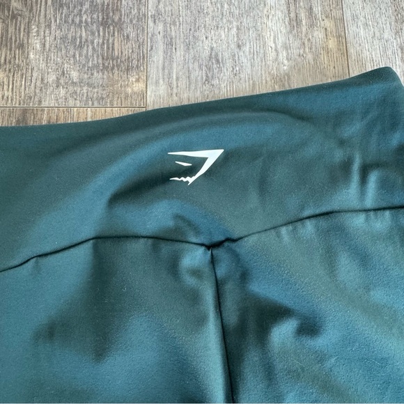 Gymshark Training Cropped Leggings - Obsidian Forrest Green - Picture 6 of 9